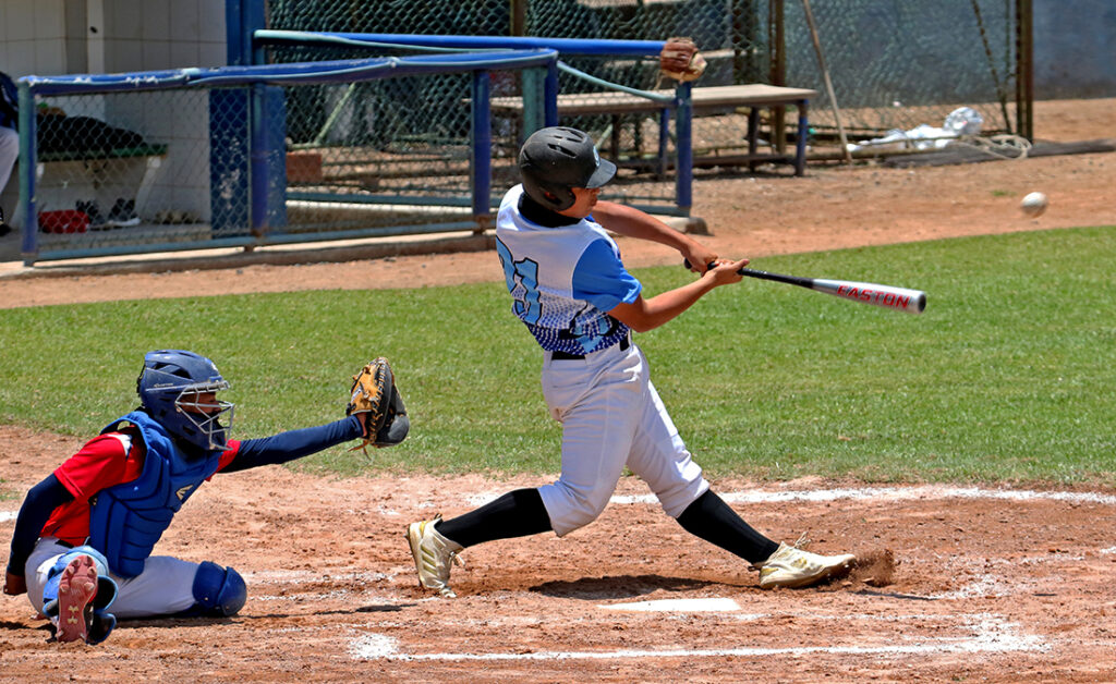 ¿cuál Es La Diferencia Entre El Sóftbol Y El Béisbol Cdag